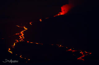 Mauna Loa Lines In The Dark