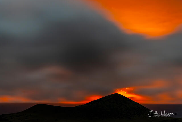 Mauna Loa Mood Shot print